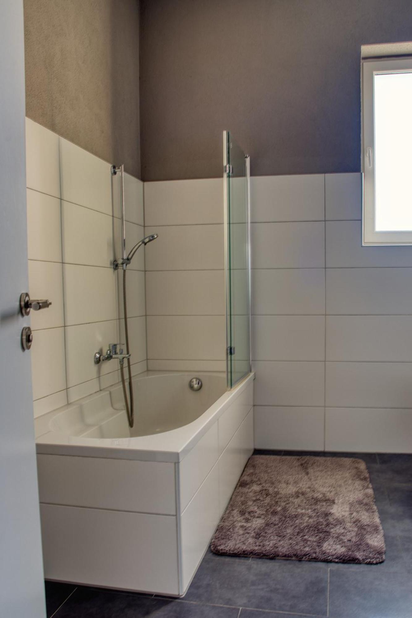 Apartamento Wen Bhf Neu & Zentral In Weiden Fuer Bis Zu 6 Personen Weiden in der Oberpfalz Exterior foto