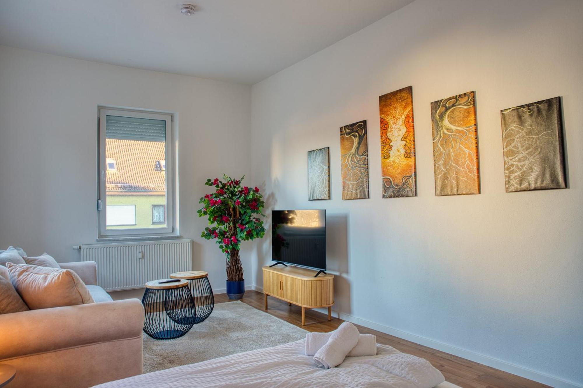 Apartamento Wen Bhf Neu & Zentral In Weiden Fuer Bis Zu 6 Personen Weiden in der Oberpfalz Exterior foto